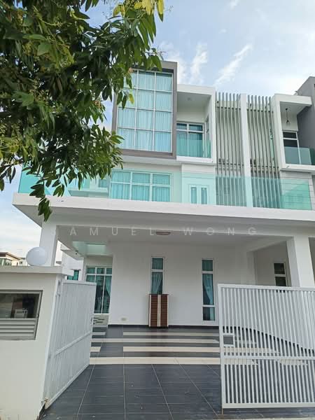 3-storey Terraced House for Sale in Nusa Sentral (Iskandar Puteri (Nusajaya)) - Samuel Wong - PropertyGuru.com.my