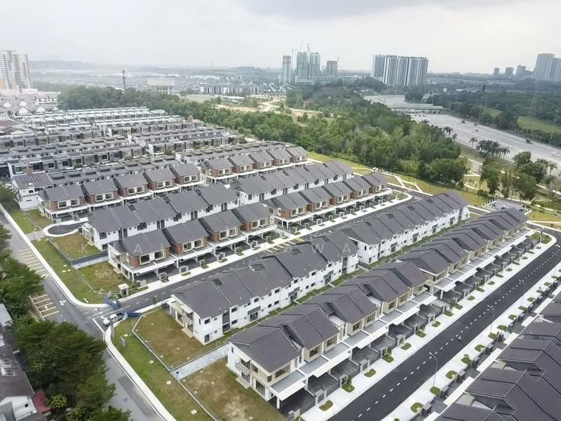 Rumah Teres untuk Dijual di Petaling Jaya (Selangor) - Muhd Khairulnawawi Kamaruddin - PropertyGuru.com.my