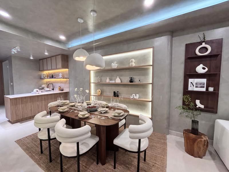 Service Residence for Sale at Pinnacle Bukit Gambier - Tan Jing Yi - Dining Room - PropertyGuru.com.my
