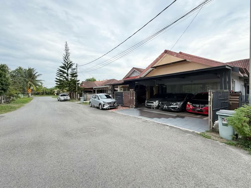 Semi-Detached House for Sale in Kuala Paka (Terengganu) - Muhammad Najmi - Exterior - PropertyGuru.com.my