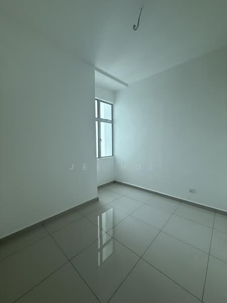 Pangsapuri untuk Dijual di Seri Molek Perdana - Jee Hui - PropertyGuru.com.my