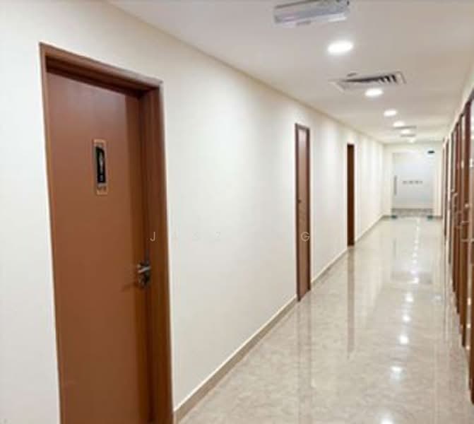 Pejabat untuk Disewa di Tun Razak Exchange (Kuala Lumpur) - Jasz Ong - Corridor - PropertyGuru.com.my