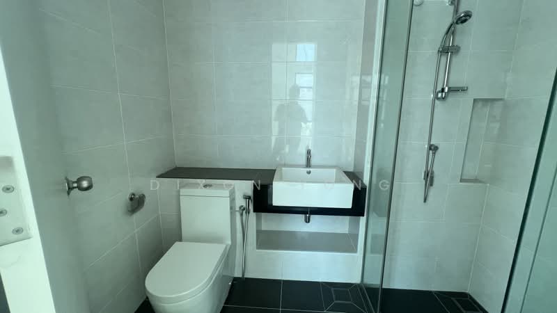 Rumah Teres untuk Dijual di Bandar Cassia (Batu Kawan) - Dixon Yong - Bathroom - PropertyGuru.com.my