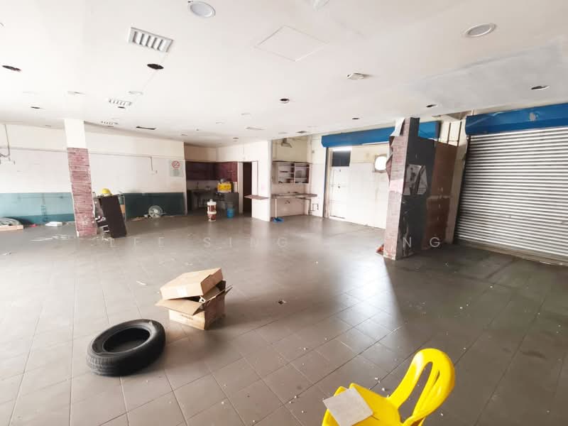 Shop for Rent in Sungai Buloh (Selangor) - Lee Sing Siong - Interior - PropertyGuru.com.my
