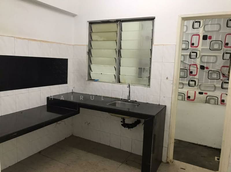 Service Residence for Rent at Brunsfield Riverview - Hairul Haizat - Kitchen - PropertyGuru.com.my