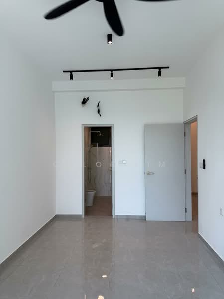 Apartment for Rent at Savana @ Batu Kawan - Chloe Lim - Bathroom - PropertyGuru.com.my
