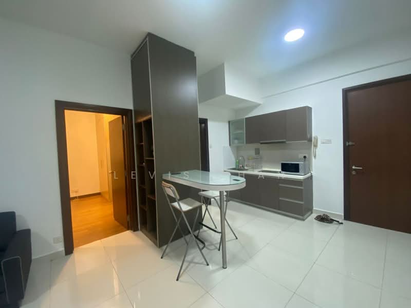 Servis Apartment untuk Disewa di Regalia Residence - Levis Chan - Kitchen - PropertyGuru.com.my