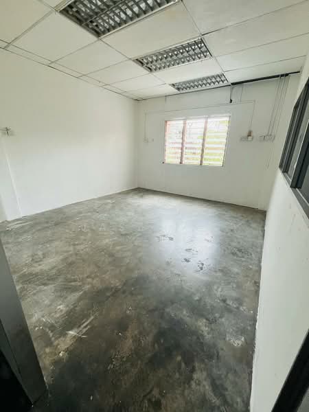 Shop for Rent in Kampung Duku (Pontian) - Jasz Ong - Interior - PropertyGuru.com.my