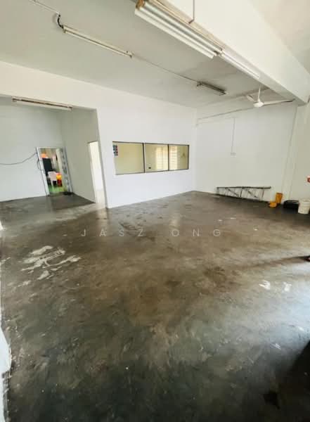 Shop for Rent in Kampung Duku (Pontian) - Jasz Ong - Interior - PropertyGuru.com.my