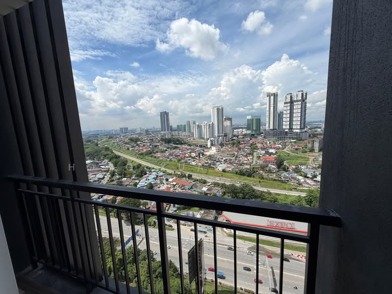 Servis Apartment untuk Disewa di TRELLIS RESIDENCES - Hong Xuan Tang - View - PropertyGuru.com.my