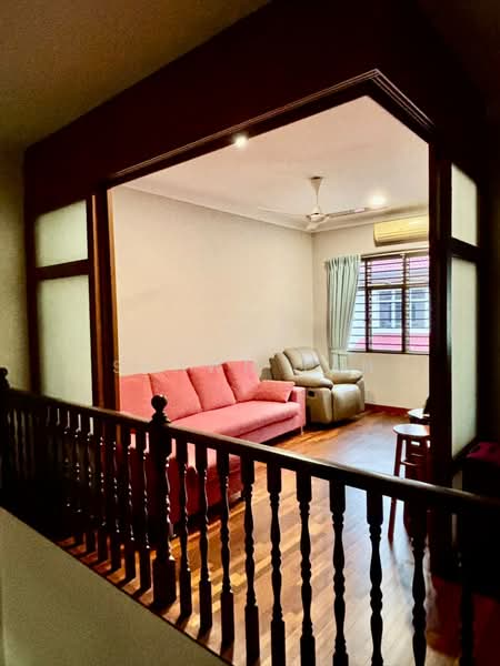 Rumah Berkembar untuk Dijual di Kemuning Utama Permai (Shah Alam) - Shawn Tan - Living Room - PropertyGuru.com.my