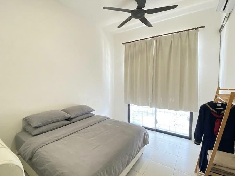 Rumah Teres 2 Tingkat untuk Dijual di Eco Grandeur (Puncak Alam) - Nazri Hassan - PropertyGuru.com.my