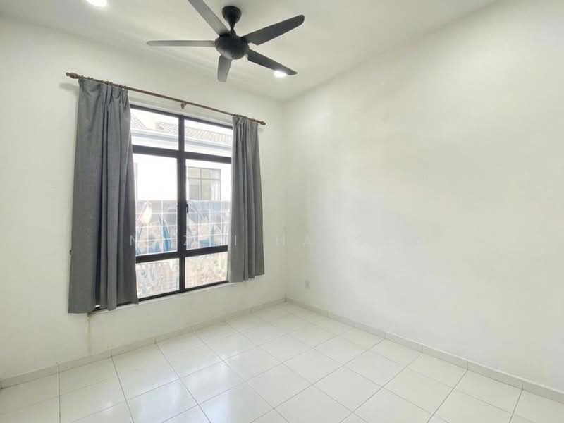 Rumah Teres 2 Tingkat untuk Dijual di Eco Grandeur (Puncak Alam) - Nazri Hassan - PropertyGuru.com.my