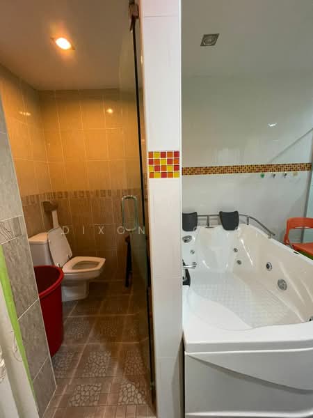 Rumah Teres untuk Dijual di Tanjung Bungah (Penang) - Dixon Yong - Bathroom - PropertyGuru.com.my