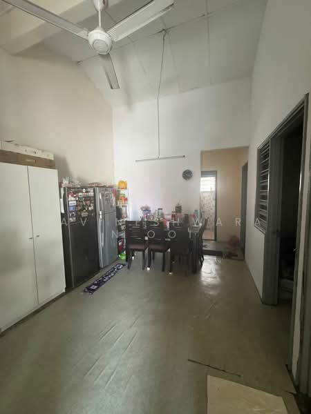 Rumah Teres 1 Tingkat untuk Disewa di Kelana Jaya (Petaling Jaya) - Kavineshwaran Ooi - Dining Room - PropertyGuru.com.my