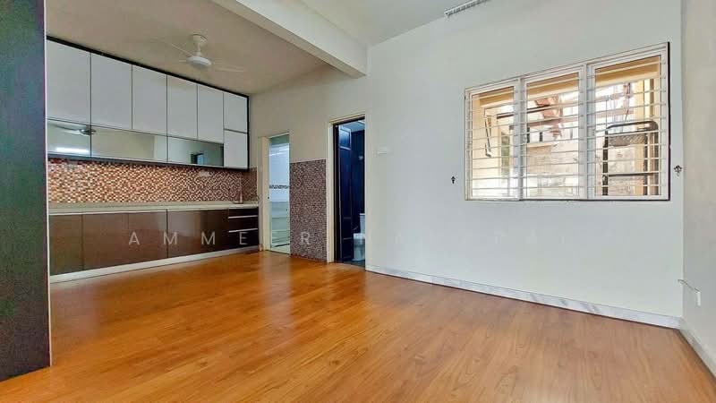 Rumah Teres 2.5 Tingkat untuk Dijual di Setiawangsa (Kuala Lumpur) - Ammeer Nadzrai - Kitchen - PropertyGuru.com.my