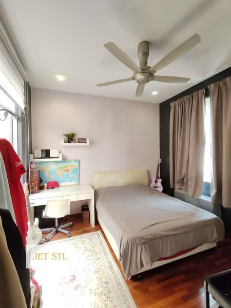 Rumah Berkembar untuk Dijual di Setia Damai (Setia Alam) - Loke . - Bedroom - PropertyGuru.com.my