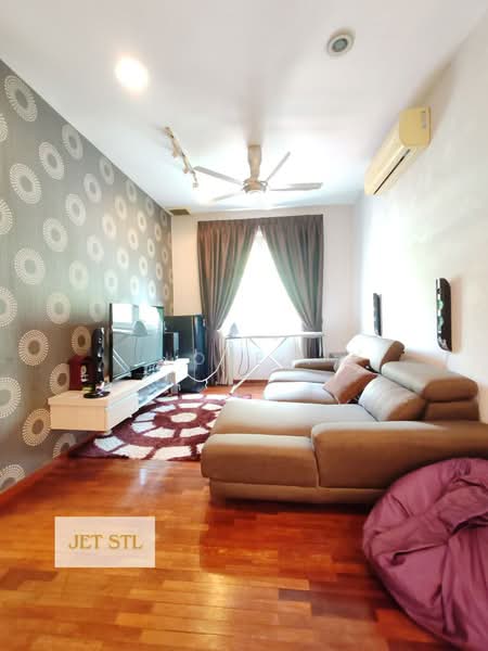 Rumah Berkembar untuk Dijual di Setia Damai (Setia Alam) - Loke . - Living Room - PropertyGuru.com.my