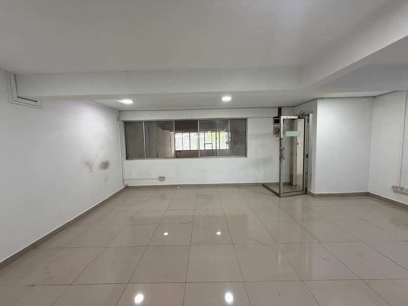 Shop for Rent in Taman Kepong (Kepong) - Ryan Lim - Interior - PropertyGuru.com.my
