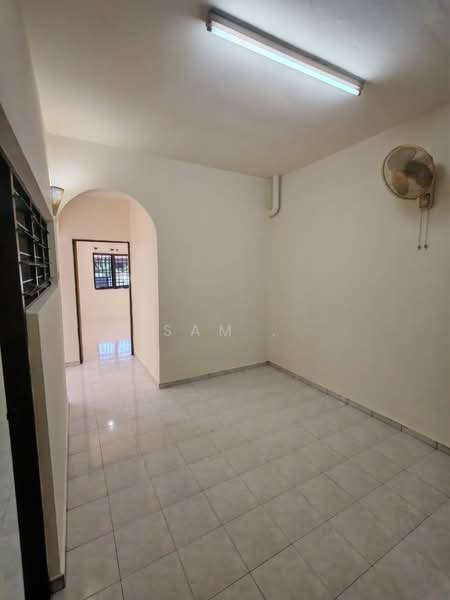 1-storey Terraced House for Sale in Taman Sri Perkasa (Ipoh) - Sam . - Interior - PropertyGuru.com.my