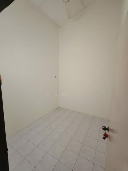 1-storey Terraced House for Sale in Taman Sri Perkasa (Ipoh) - Sam . - Interior - PropertyGuru.com.my