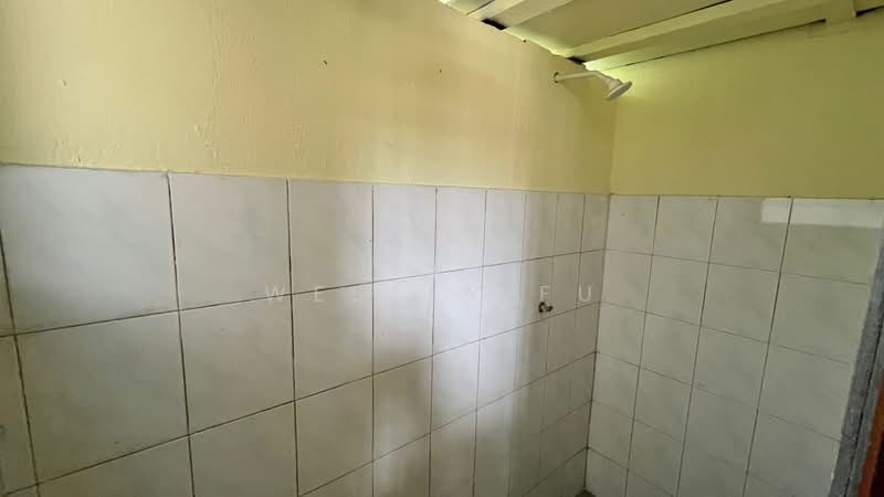 Apartment for Sale at Apartment Harmoni - Wesley Fu - Bathroom - PropertyGuru.com.my