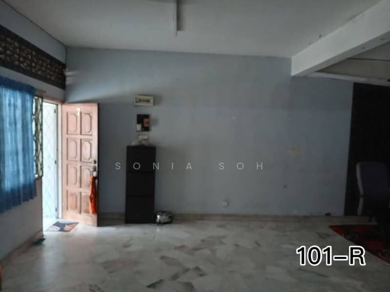 2-storey Terraced House for Sale in Teluk Pulai (Klang) - Sonia Soh - Entrance - PropertyGuru.com.my