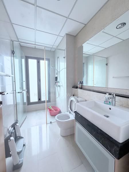 Condominium for Sale at 10 Mont Kiara @ MK10 - Andrew Lee - Bathroom - PropertyGuru.com.my