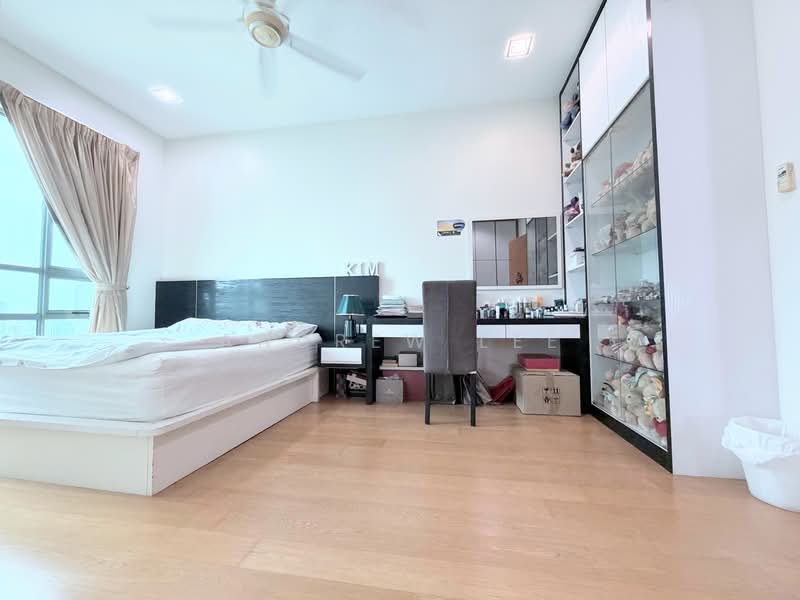 Condominium for Sale at 10 Mont Kiara @ MK10 - Andrew Lee - Bedroom - PropertyGuru.com.my