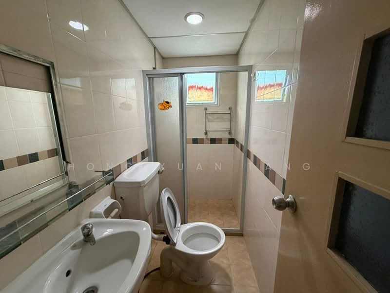 Apartment for Rent at Bistari Impian Apartment - Hong Xuan Tang - Bathroom - PropertyGuru.com.my