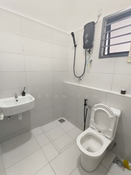 2-storey Terraced House for Sale in Austin Crest (Johor Bahru) - Jason Tan - Bathroom - PropertyGuru.com.my