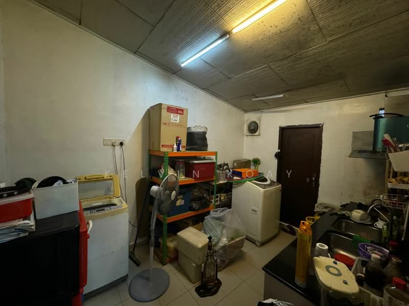 1-storey Terraced House for Sale in Permas Jaya (Johor Bahru) - Kelvin Koay - Kitchen - PropertyGuru.com.my