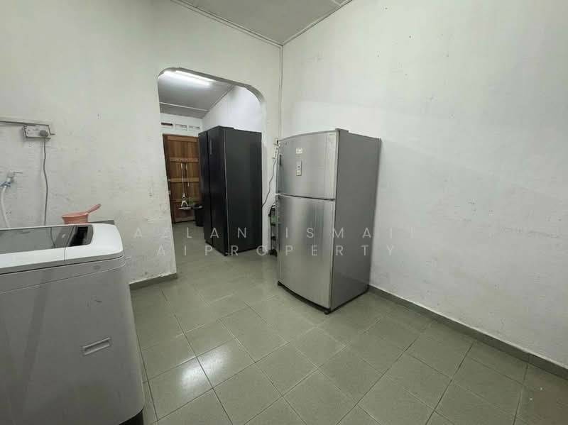 1-storey Terraced House for Sale in Taman Sri Amar (Johor Bahru) - Azlan Ismail aiproperty - Interior - PropertyGuru.com.my