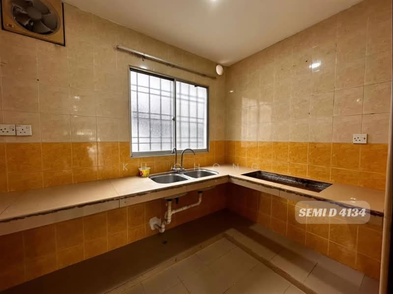 Terraced House for Sale in Bandar Botanic (Klang) - KH Chong - Kitchen - PropertyGuru.com.my