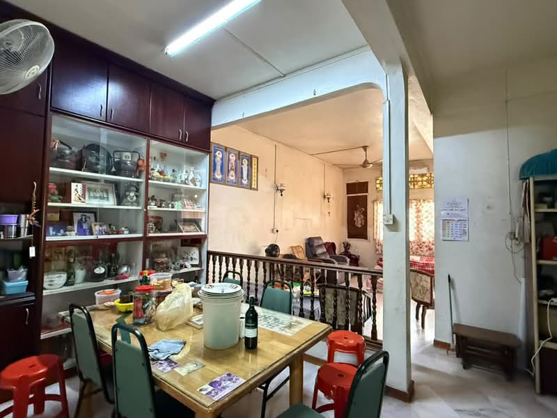 2-storey Terraced House for Sale in Taman Mawar (Butterworth) - SH Lee - Living Room - PropertyGuru.com.my