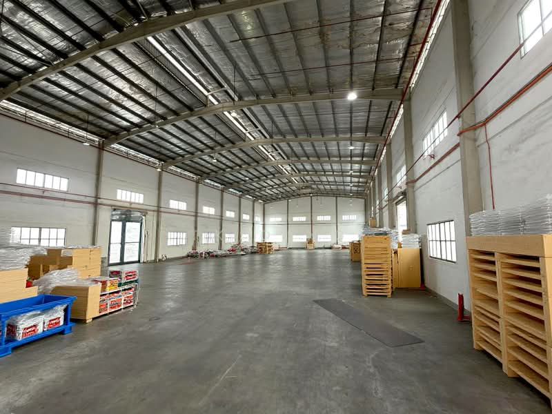 Kilang untuk Disewa di Kawasan Perindustrian SILC (Iskandar Puteri (Nusajaya)) - TK Ding - Interior - PropertyGuru.com.my