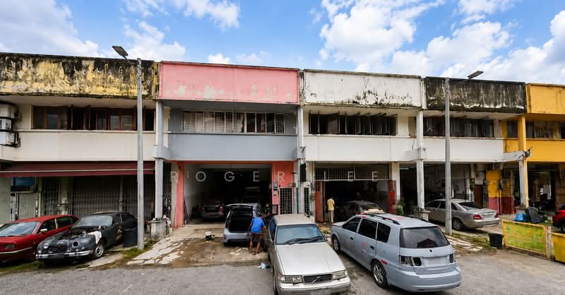 Terrace Factory for Sale in Taman Perindustrian Saujana Indah (Saujana) - Roger Lee - PropertyGuru.com.my