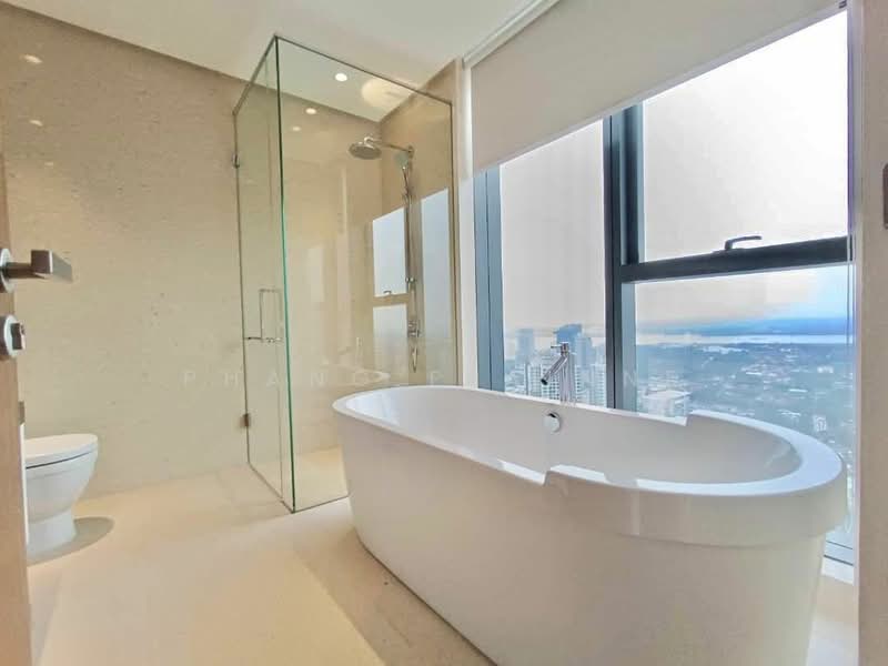 Service Residence for Sale at The Astaka @ 1 Bukit Senyum - Phang Elainne - Bathroom - PropertyGuru.com.my