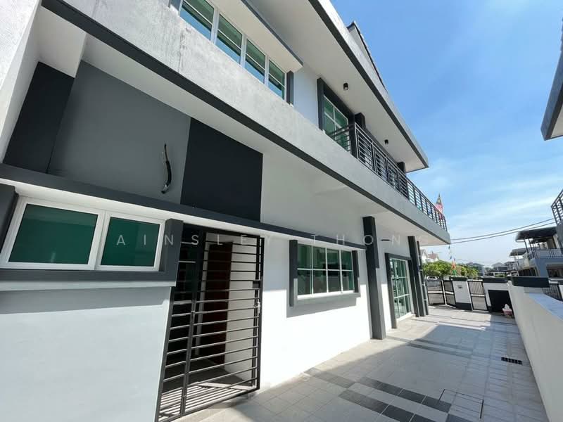 Cluster House for Sale in Ipoh (Perak) - Ainsley Thong - Exterior - PropertyGuru.com.my