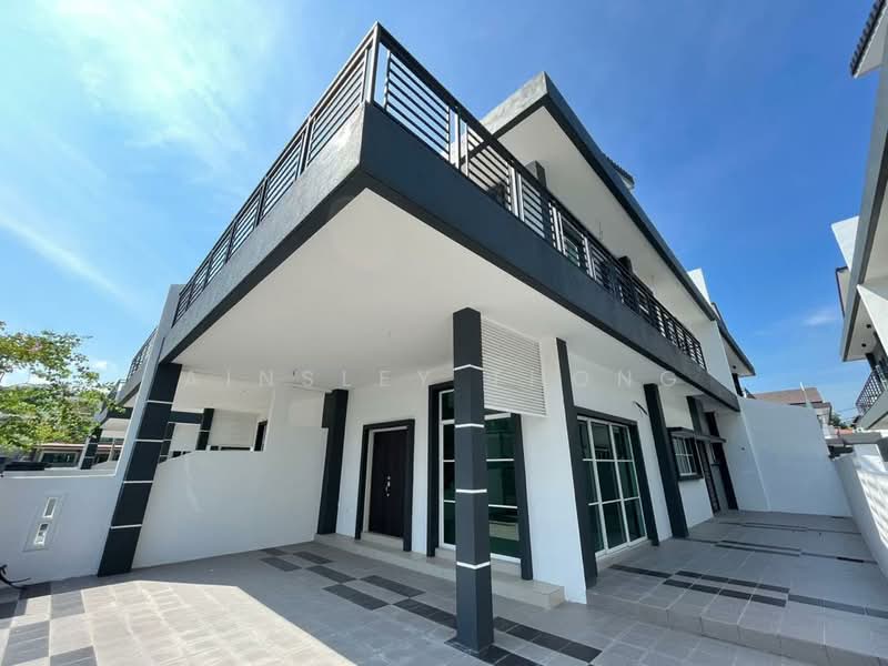 Cluster House for Sale in Ipoh (Perak) - Ainsley Thong - Exterior - PropertyGuru.com.my