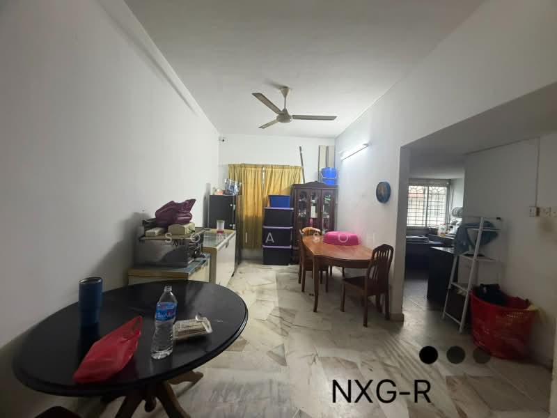 2-storey Terraced House for Sale in Teluk Pulai (Klang) - Sonia Soh - Living Room - PropertyGuru.com.my