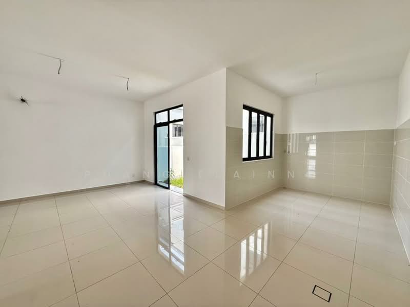 Cluster House for Sale in Eco Botanic (Iskandar Puteri (Nusajaya)) - Phang Elainne - Living Room - PropertyGuru.com.my
