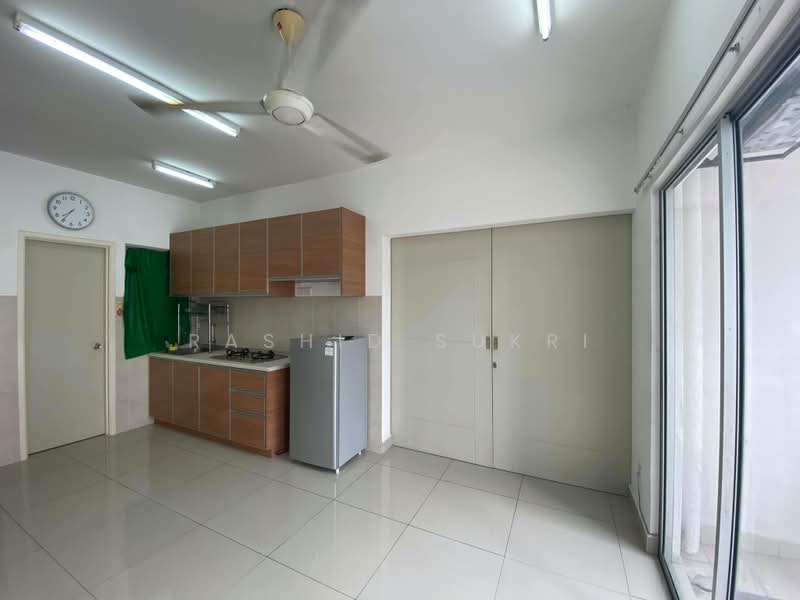 Servis Apartment untuk Disewa di Gaya @ Melawati - Rashid Sukri - Kitchen - PropertyGuru.com.my