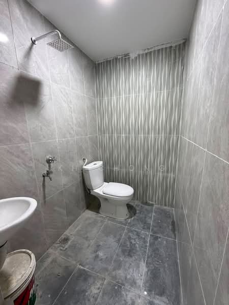 1-storey Terraced House for Sale in Taman Sentosa (Klang) - KH Chong - Bathroom - PropertyGuru.com.my