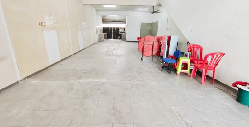 Shop for Rent in Sungai Buloh (Selangor) - Lee Sing Siong - Interior - PropertyGuru.com.my