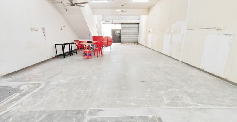 Shop for Rent in Sungai Buloh (Selangor) - Lee Sing Siong - Interior - PropertyGuru.com.my