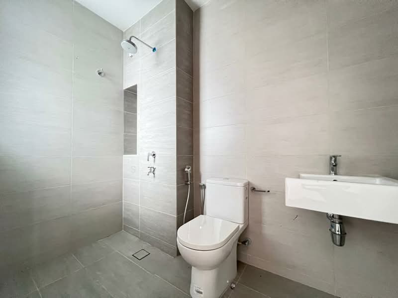 Cluster House for Sale in Shah Alam (Selangor) - Amsyar Jamil - Bathroom - PropertyGuru.com.my