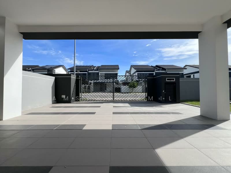 Cluster House for Sale in Shah Alam (Selangor) - Amsyar Jamil - Exterior - PropertyGuru.com.my