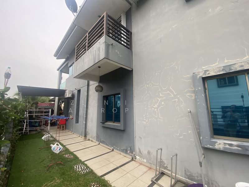 Rumah Teres 2 Tingkat untuk Dijual di Taman Seri Austin (Tebrau) - Azlan Ismail aiproperty - Exterior - PropertyGuru.com.my