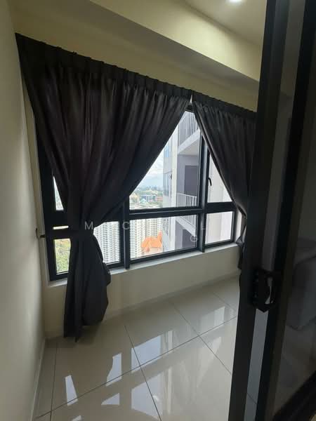 Servis Apartment untuk Disewa di The Era @ Duta North - MICHELLE CHENG - Balcony - PropertyGuru.com.my
